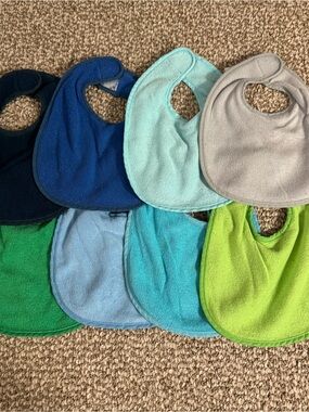 Green Sprouts Baby Bib Lot of 8 Solid Colors 3-12M Terrycloth Bibs